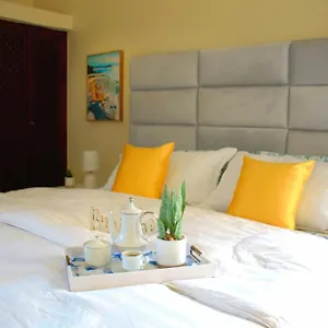 Paramount Views Apartamento